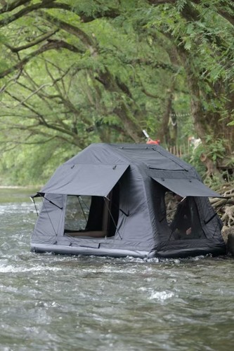 Foldable people amphibious - people,